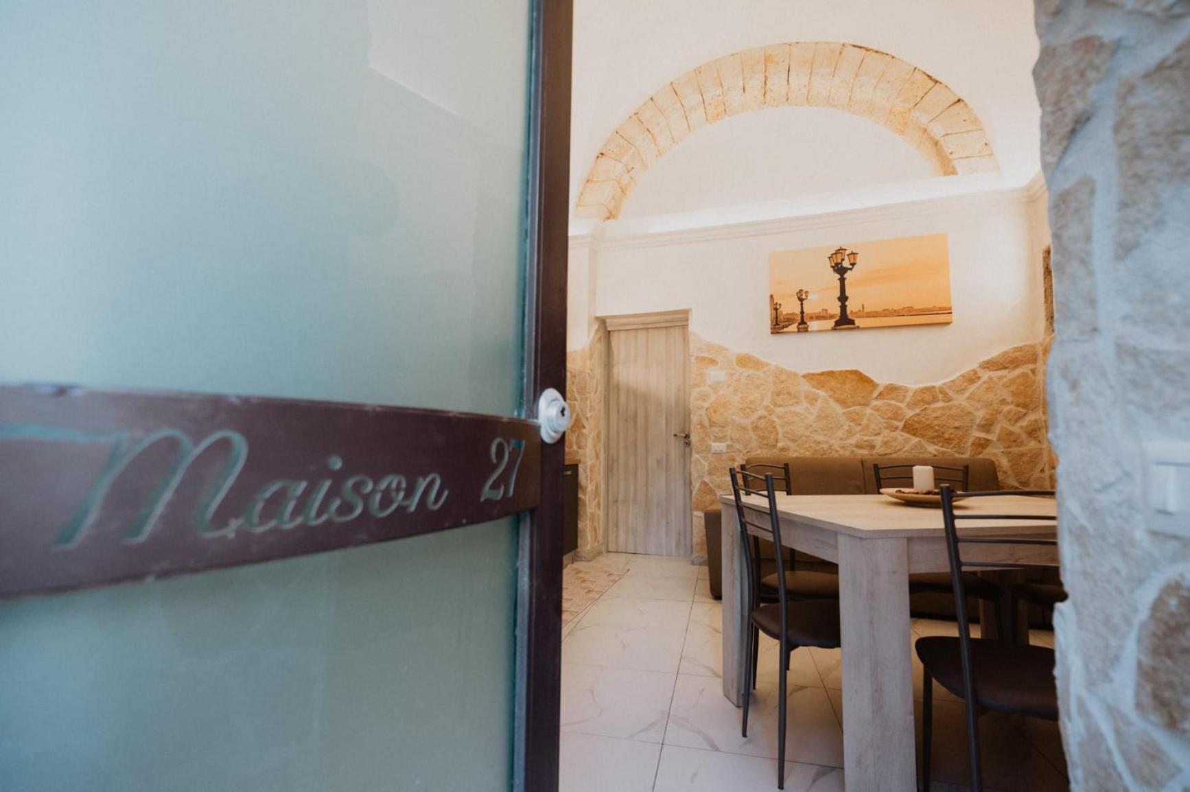Maison27 * Bari