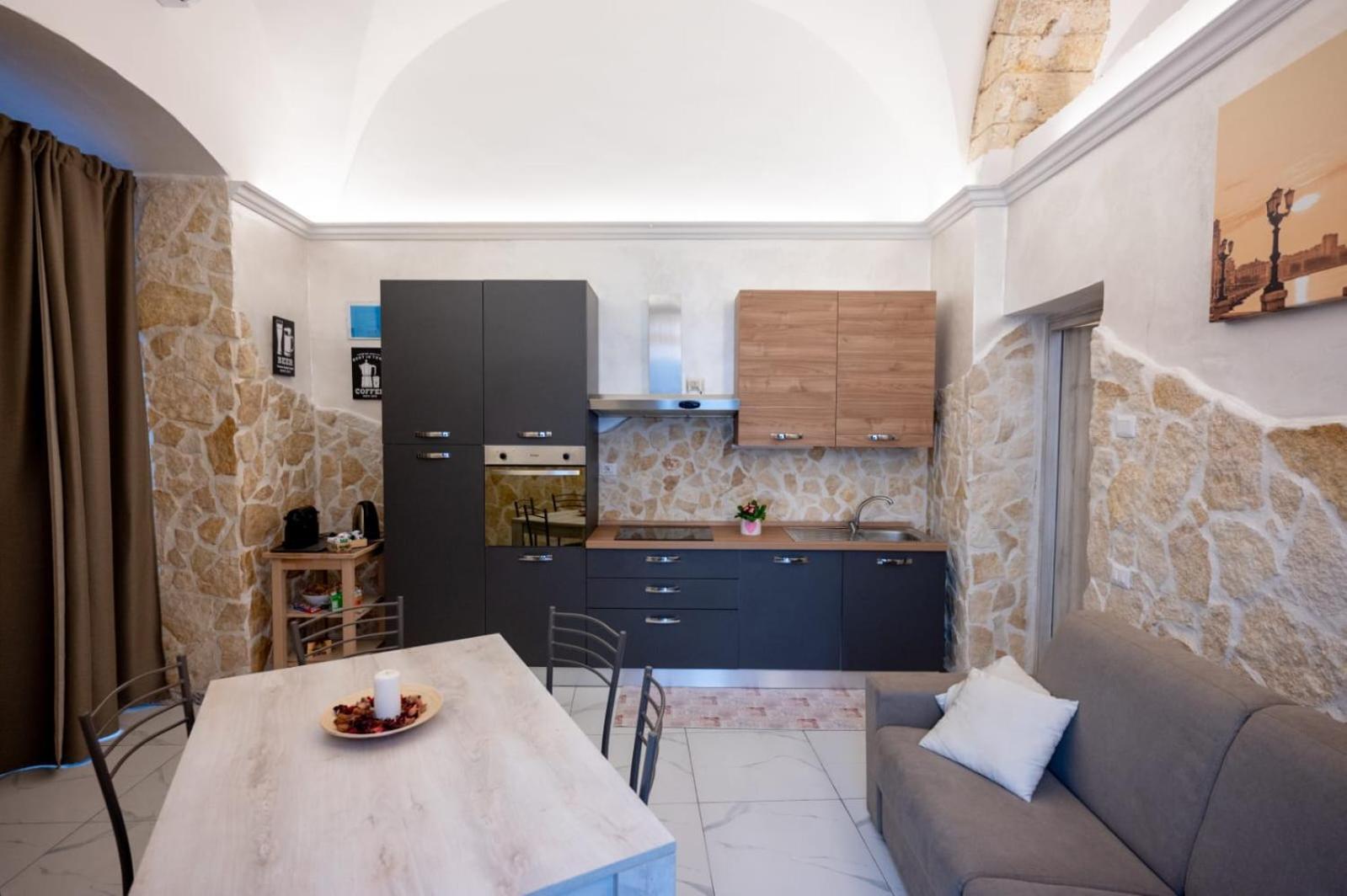 Maison27 *